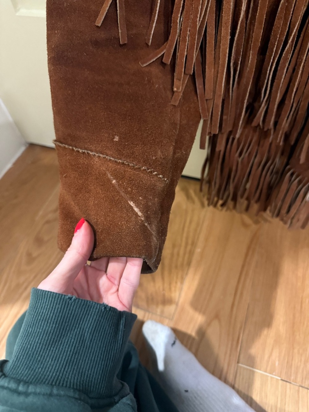 Fringed Suede Jacket - Brown. Vintage. - Picture 5 of 14